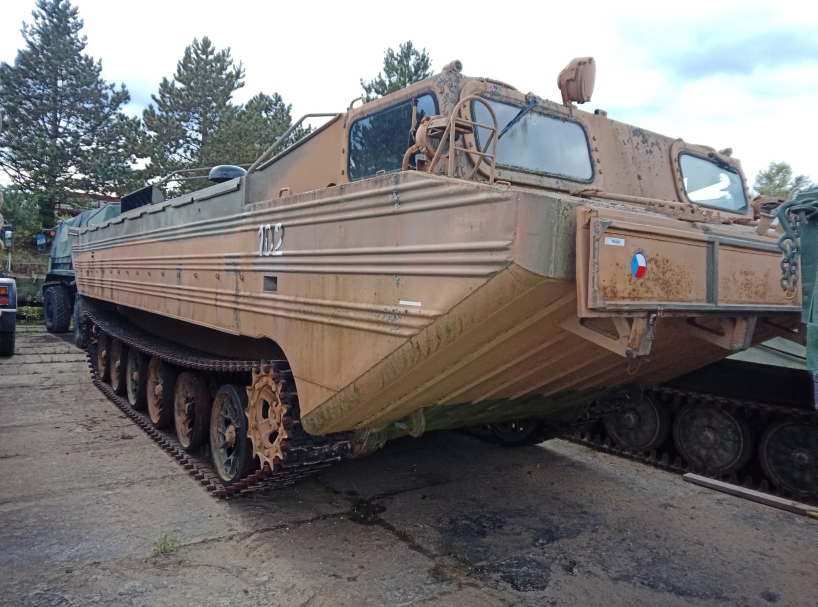 Pásový plovoucí transportér PTS-10M
